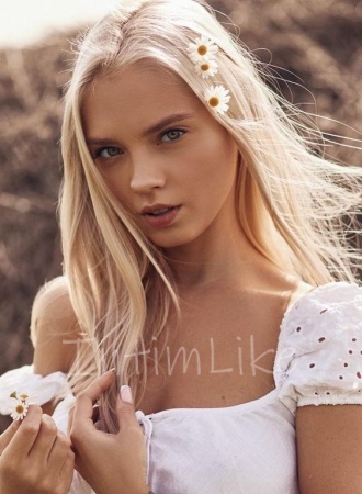 Стриптизерша Алёна №40887, 24 лет